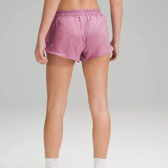 Lululemon Hotty Hot Low-Rise Lined Short 2.5” - Picture 3 of 3